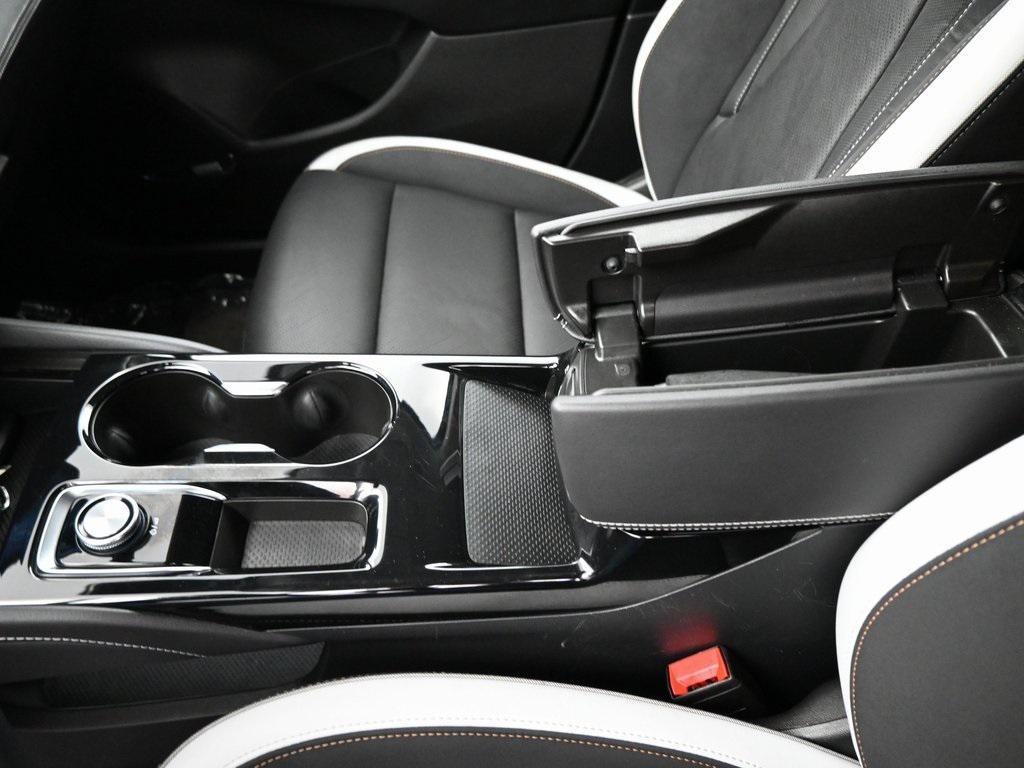 used 2025 Buick Envision car, priced at $30,990