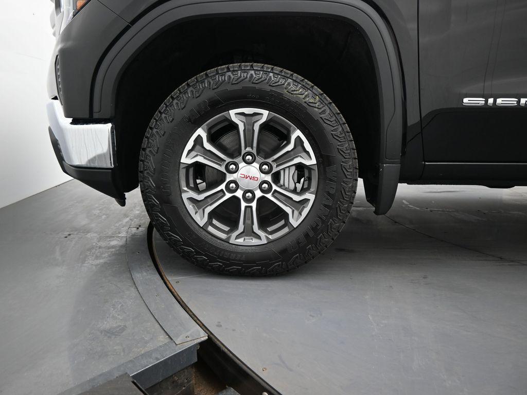 new 2026 GMC Sierra 1500 car, priced at $51,400