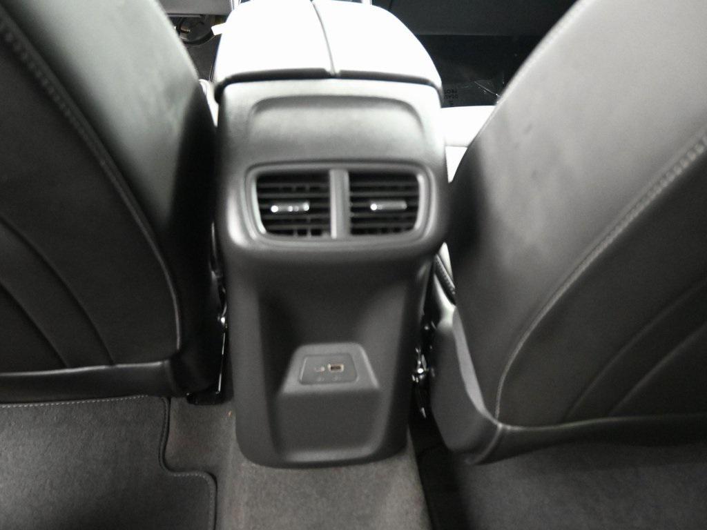 used 2025 Buick Envision car, priced at $28,990