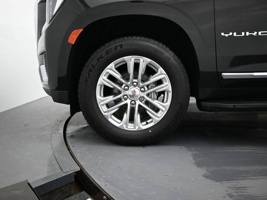 used 2023 GMC Yukon car, priced at $53,990