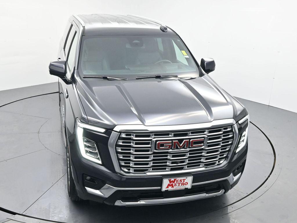 used 2025 GMC Yukon XL car, priced at $71,990