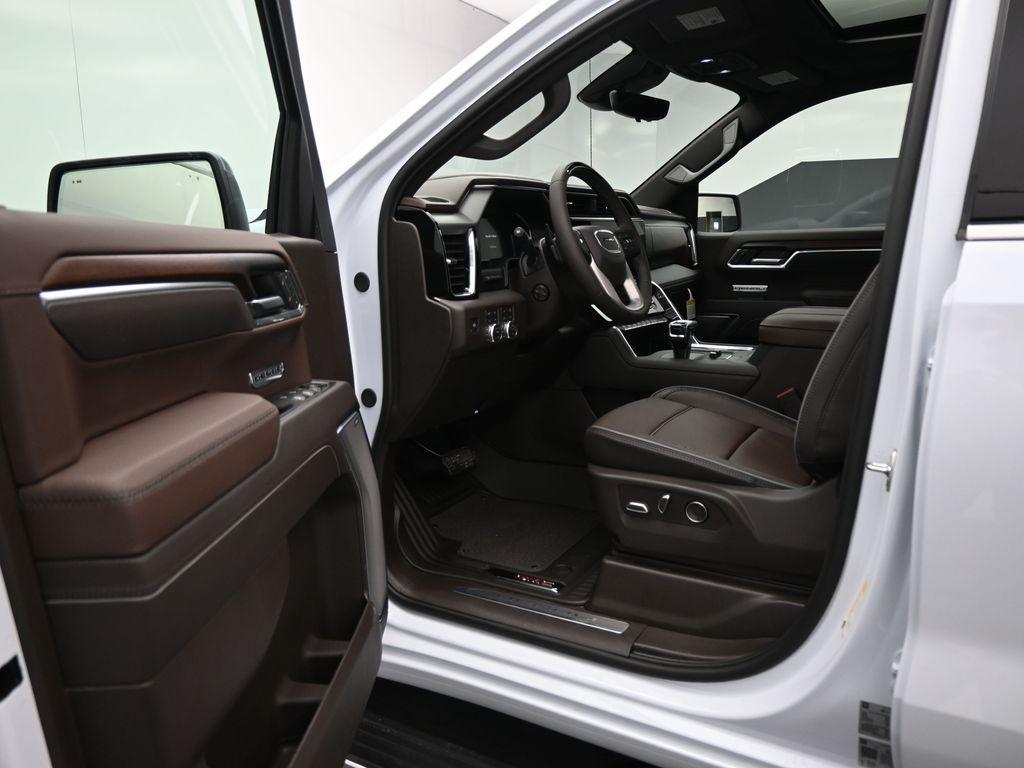 new 2026 GMC Sierra 1500 car, priced at $72,075