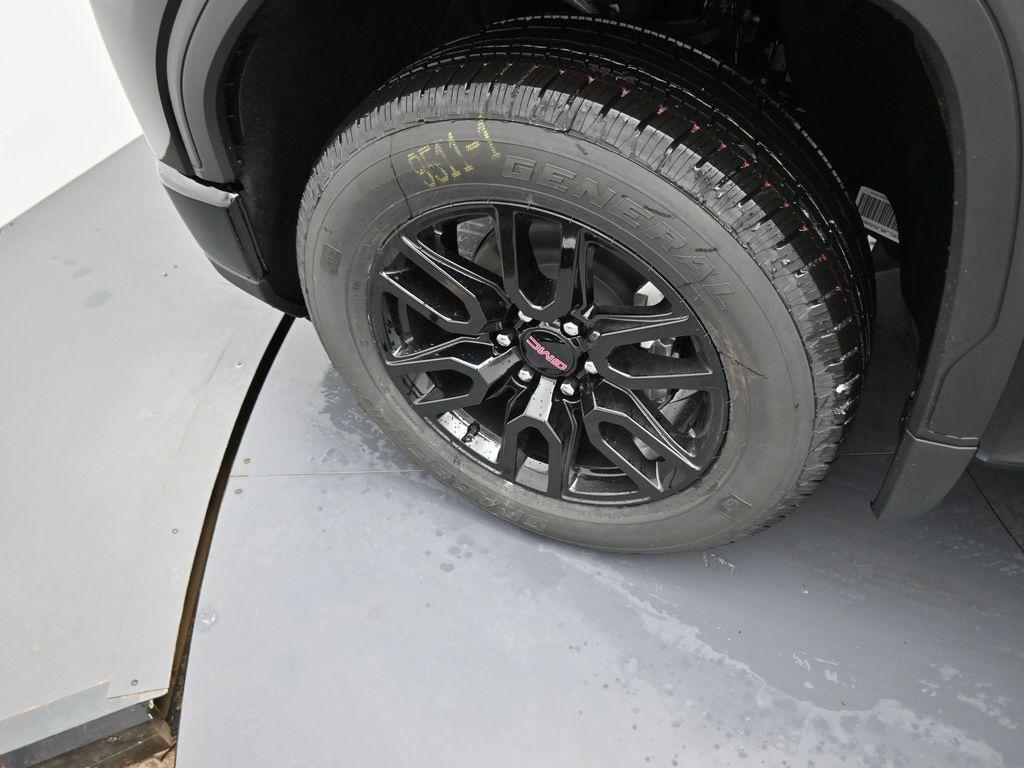 new 2026 GMC Sierra 1500 car, priced at $45,390