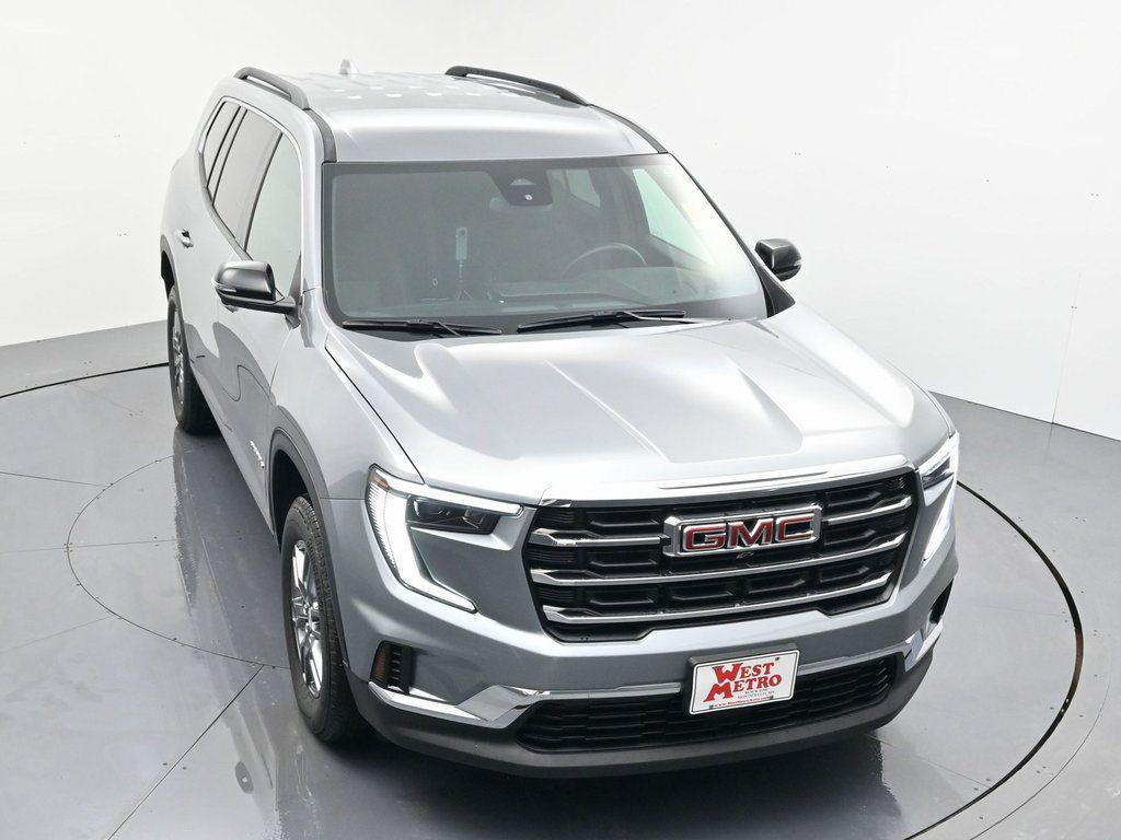 used 2025 GMC Acadia car, priced at $33,490
