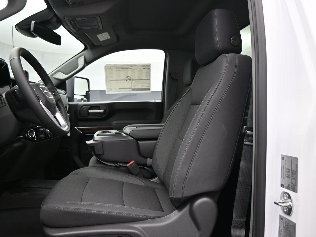 new 2026 GMC Sierra 3500 car, priced at $62,748