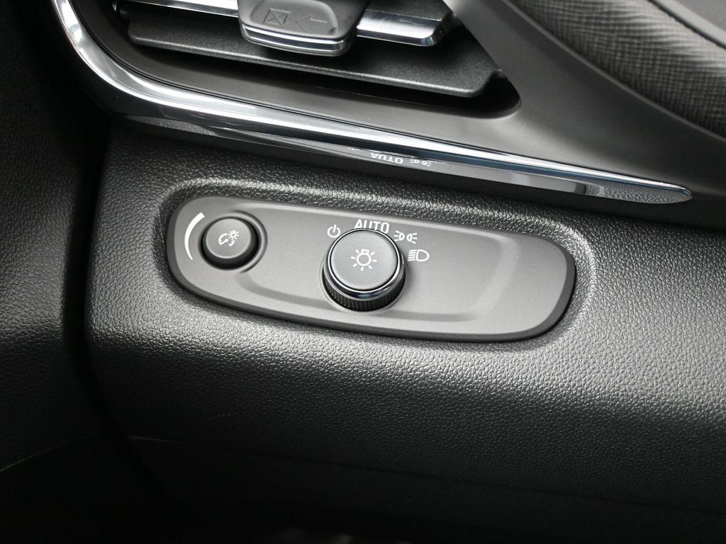 new 2026 Buick Envista car, priced at $28,370