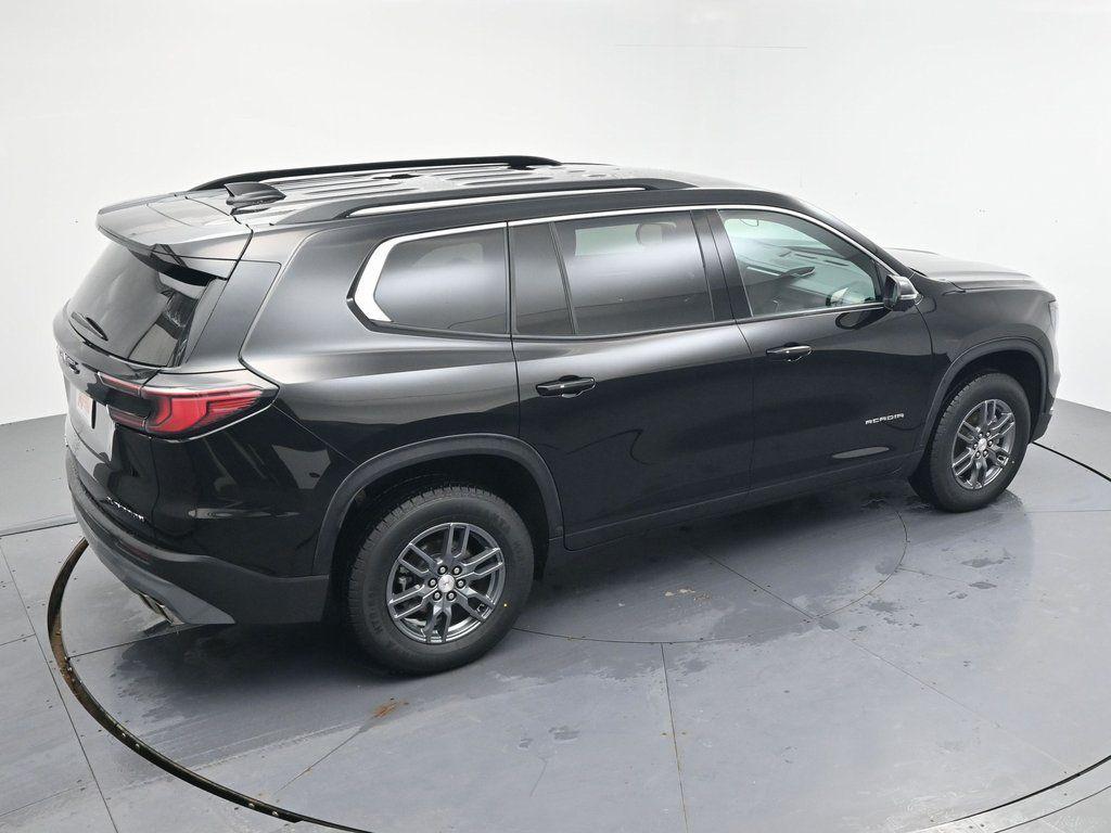 used 2025 GMC Acadia car, priced at $33,990