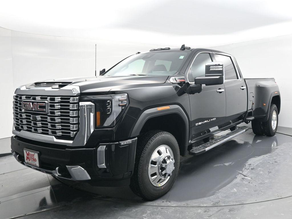 new 2026 GMC Sierra 3500 car, priced at $90,559