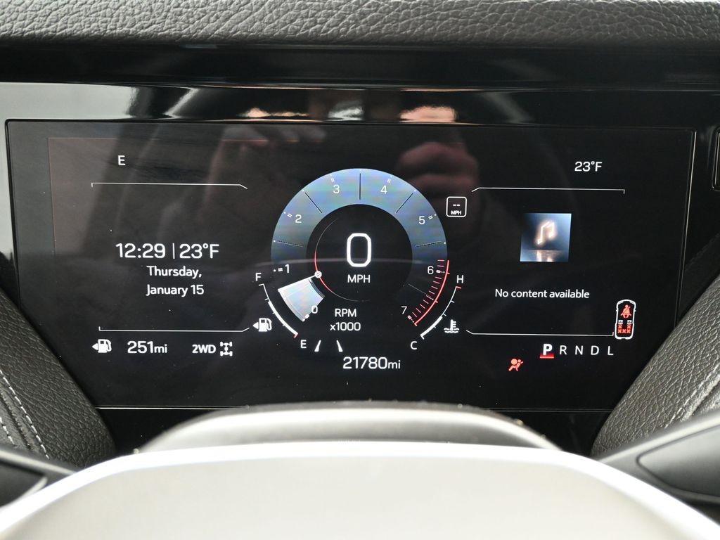 used 2025 GMC Yukon XL car