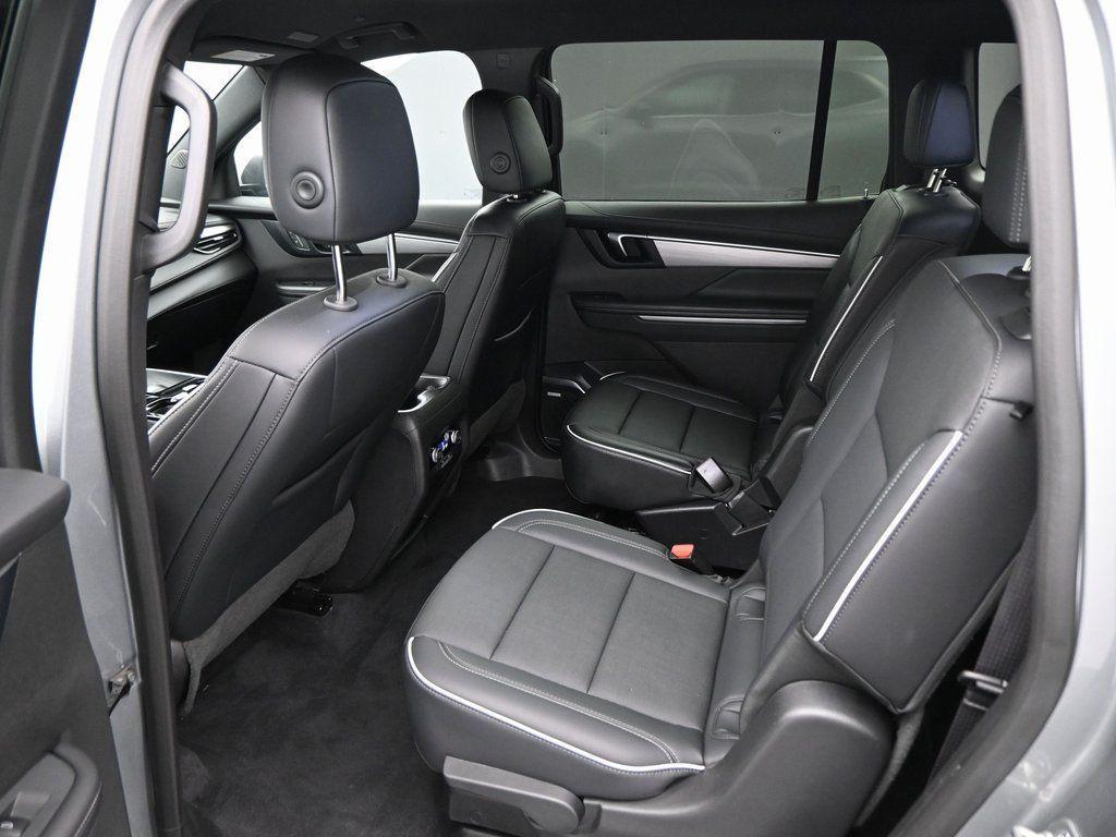 used 2025 Buick Enclave car, priced at $36,990