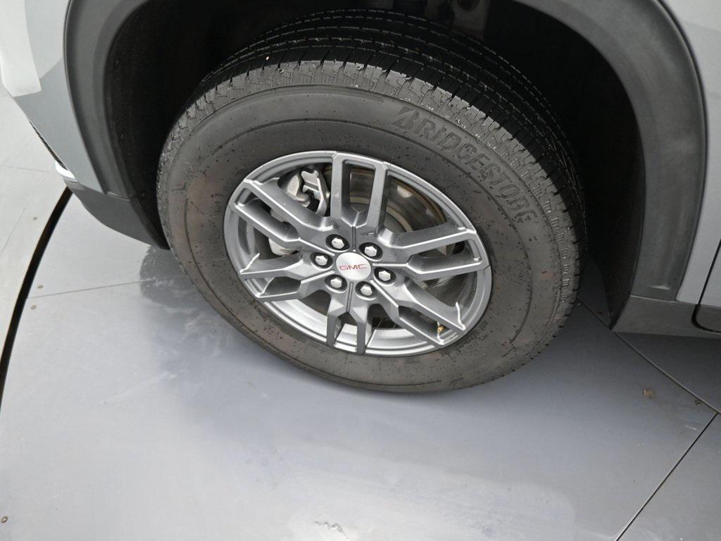 used 2025 GMC Acadia car, priced at $32,990