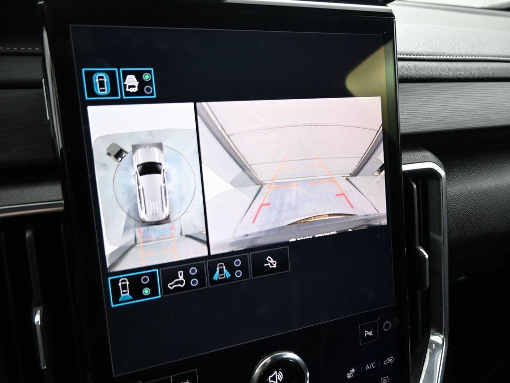 used 2025 GMC Acadia car, priced at $32,990