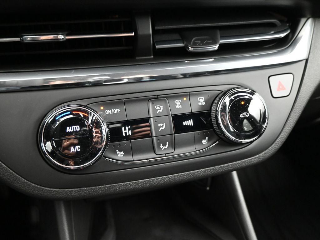 new 2026 Buick Envista car, priced at $27,870