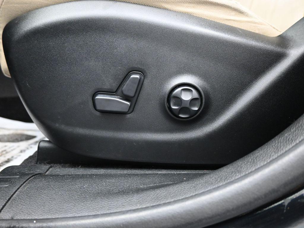 used 2018 Jeep Cherokee car, priced at $15,990