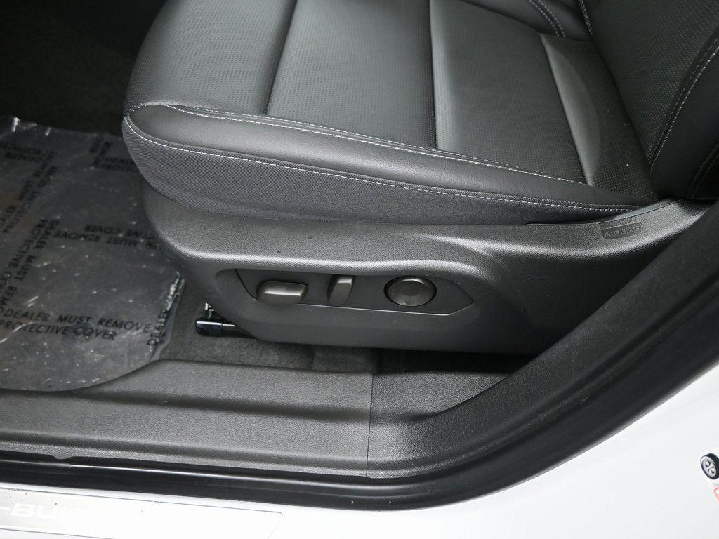 used 2025 Buick Envision car, priced at $27,490