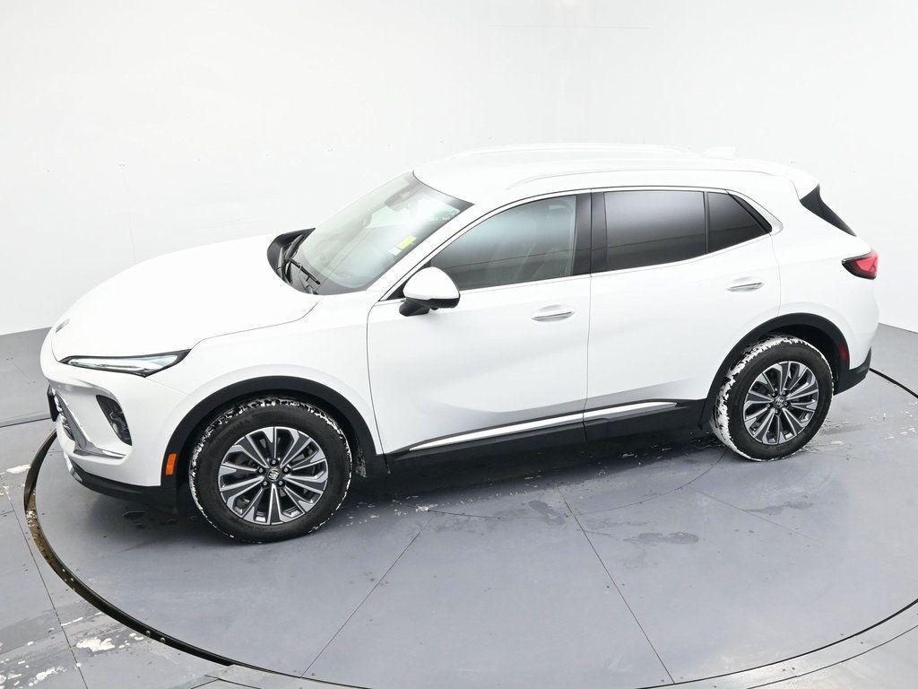used 2025 Buick Envision car, priced at $27,490