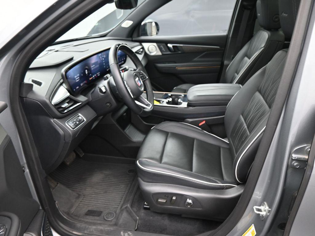 used 2025 Buick Enclave car, priced at $47,990