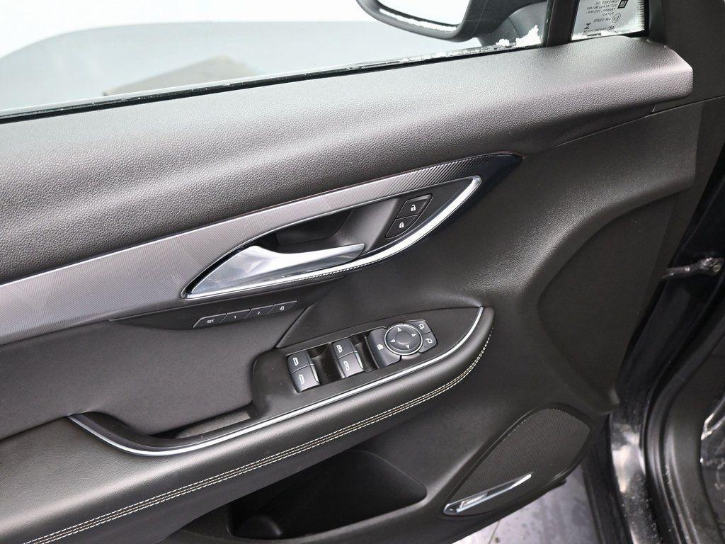 used 2025 Buick Envision car, priced at $29,990