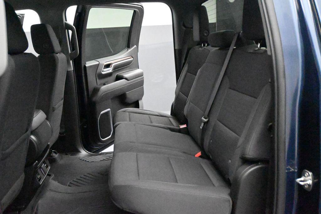 used 2022 Chevrolet Silverado 1500 car, priced at $31,990