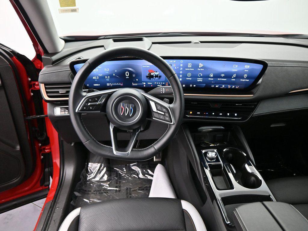 used 2025 Buick Envision car, priced at $28,990