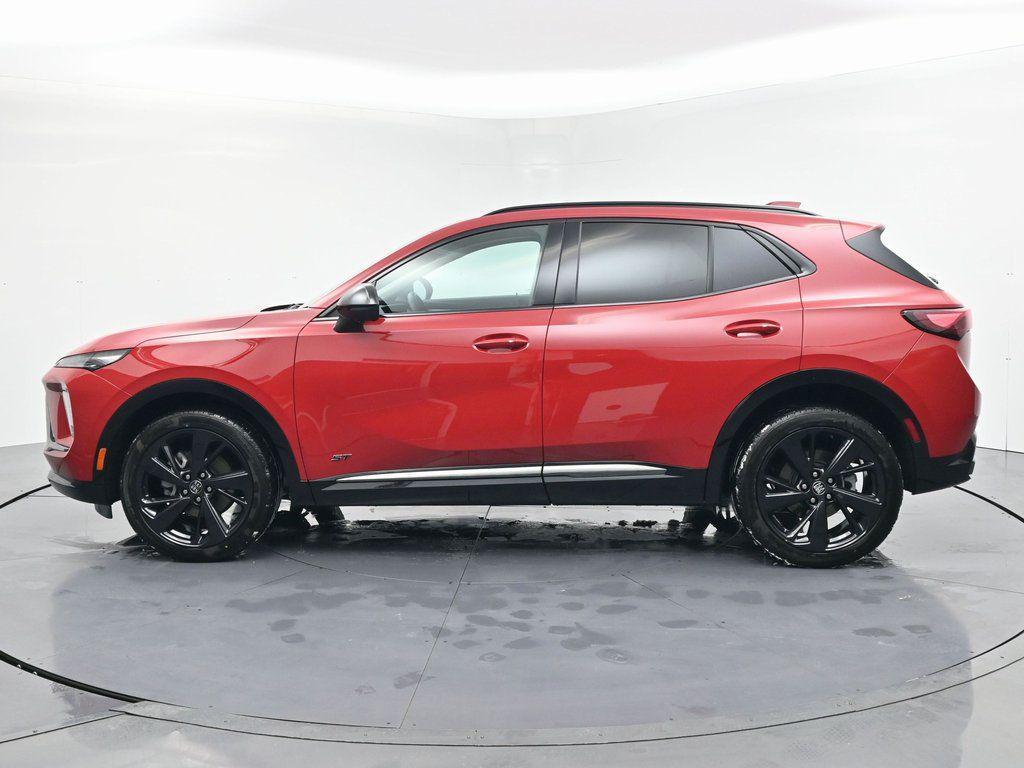 used 2025 Buick Envision car, priced at $28,990