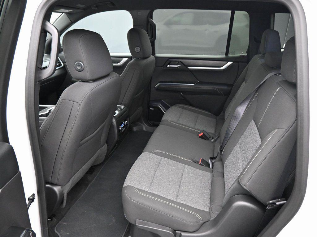 used 2025 GMC Acadia car, priced at $34,990