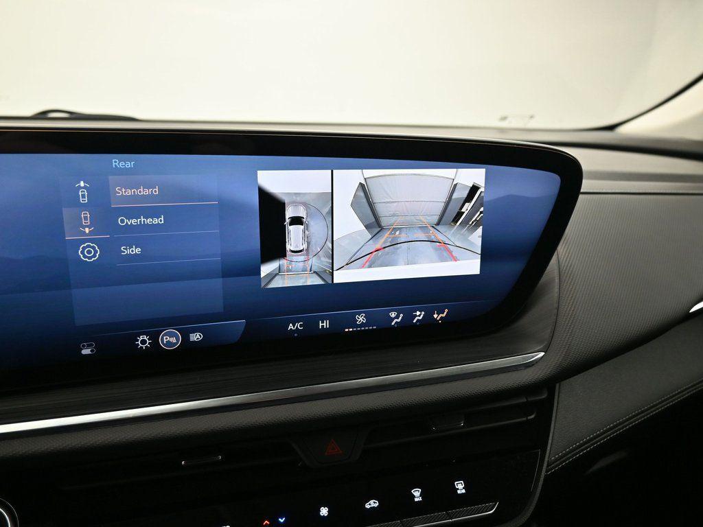 used 2025 Buick Envision car, priced at $28,990