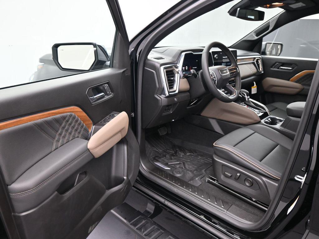 new 2026 GMC Canyon car, priced at $55,895
