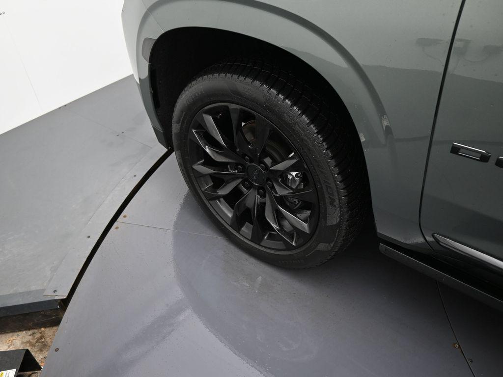 used 2023 GMC Yukon XL car, priced at $56,990