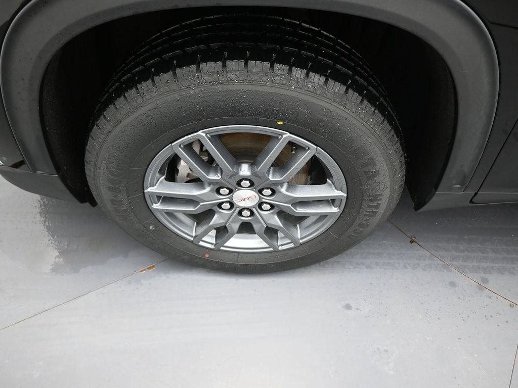 used 2025 GMC Acadia car, priced at $32,990