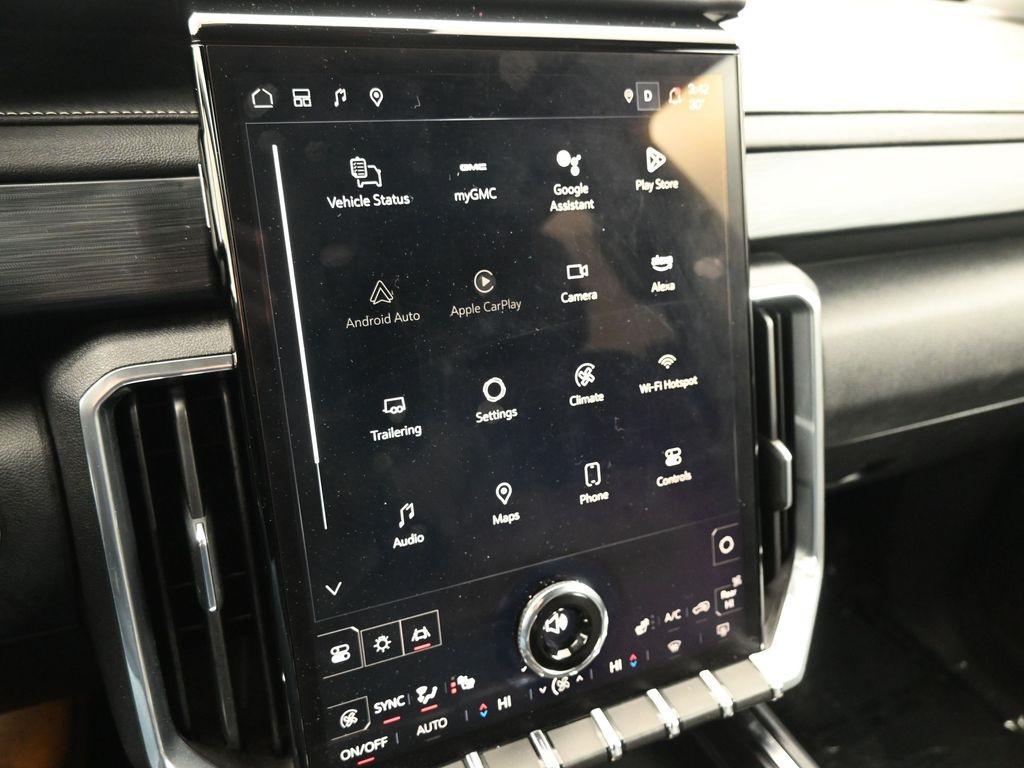 used 2025 GMC Acadia car, priced at $32,990