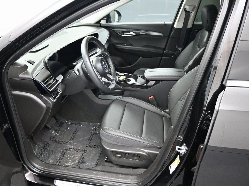 used 2025 Buick Envision car, priced at $28,490