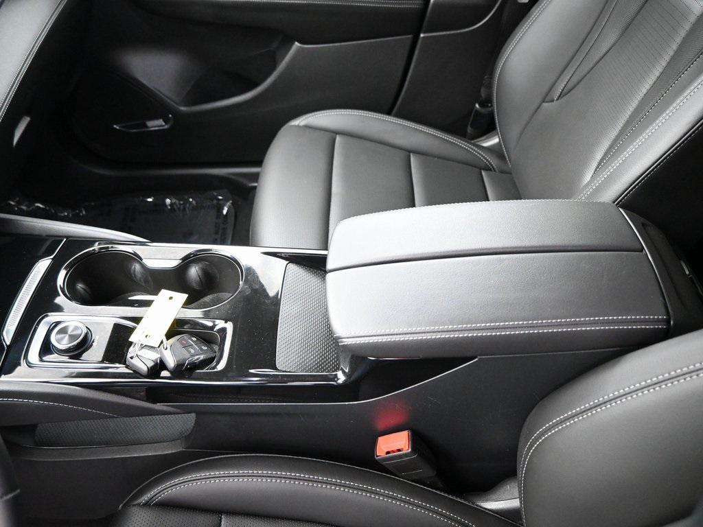 used 2025 Buick Envision car, priced at $28,490