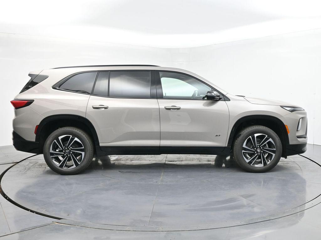 new 2026 Buick Enclave car, priced at $51,112