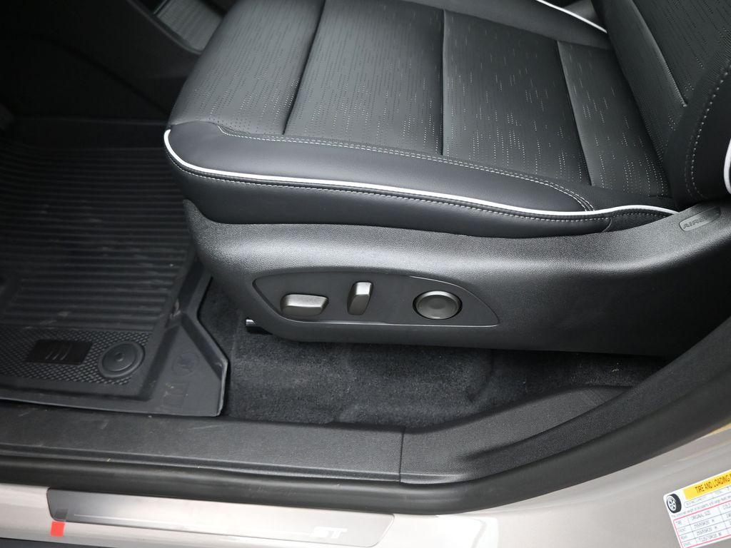 new 2026 Buick Enclave car, priced at $51,112