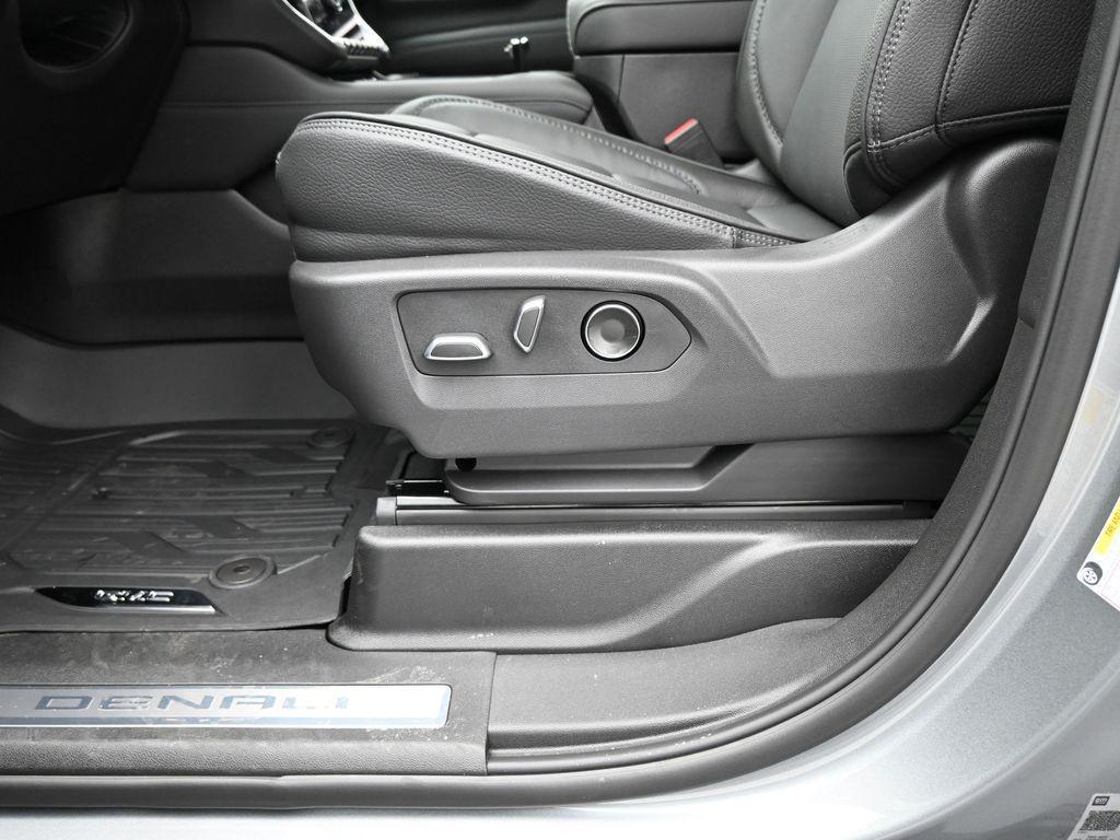 new 2026 GMC Yukon XL car, priced at $96,565