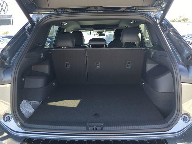 new 2026 Volkswagen Tiguan car, priced at $37,980