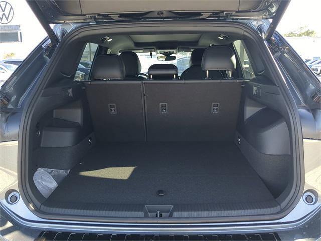 new 2026 Volkswagen Tiguan car, priced at $37,980