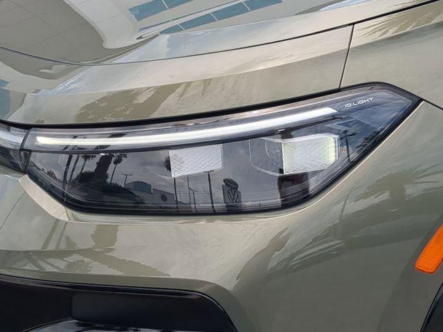used 2025 Volkswagen Tiguan car, priced at $37,990