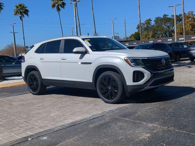 new 2026 Volkswagen Atlas Cross Sport car, priced at $41,670