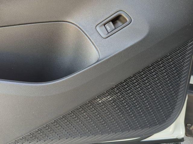 new 2026 Volkswagen Atlas Cross Sport car, priced at $41,670