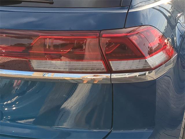 new 2026 Volkswagen Atlas Cross Sport car, priced at $41,562