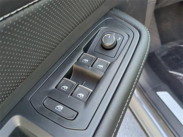 new 2026 Volkswagen Atlas car, priced at $43,332