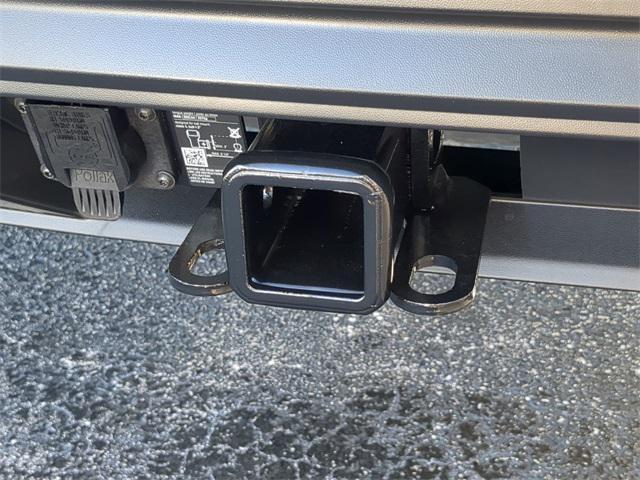 new 2026 Volkswagen Atlas car, priced at $43,332