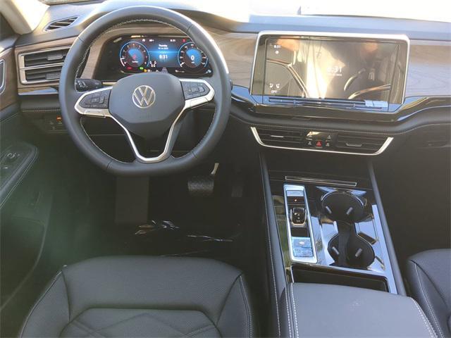 new 2026 Volkswagen Atlas car, priced at $43,332