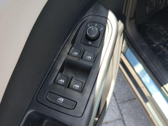 new 2026 Volkswagen Taos car, priced at $32,518