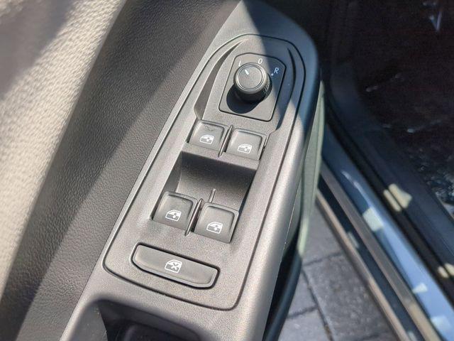 new 2026 Volkswagen Taos car, priced at $25,872