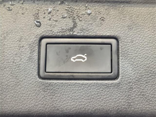 used 2022 Volkswagen Atlas car, priced at $23,590