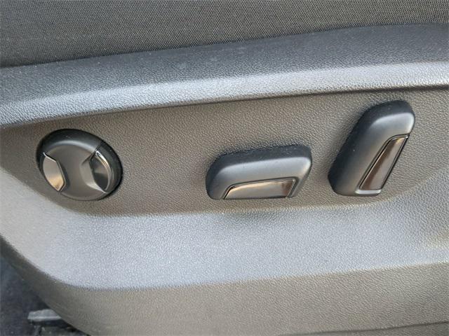 used 2022 Volkswagen Atlas car, priced at $17,500