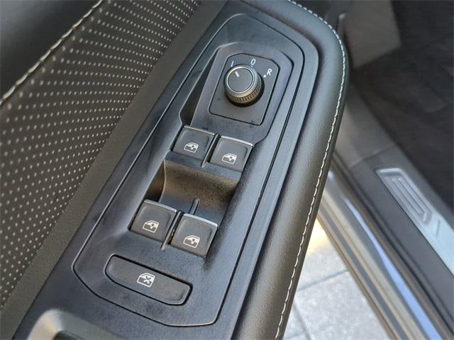 new 2026 Volkswagen Atlas car, priced at $43,332